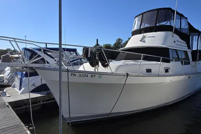 Mainship 36 Double Cabin