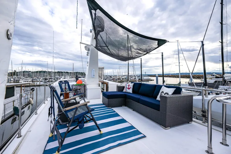 Speakeasy Yacht Photos Pics 