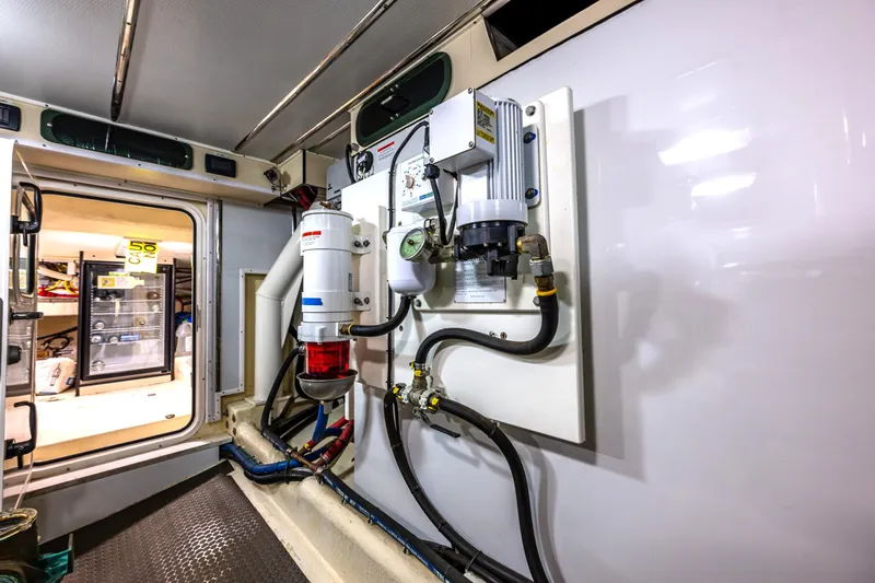 Speakeasy Yacht Photos Pics 