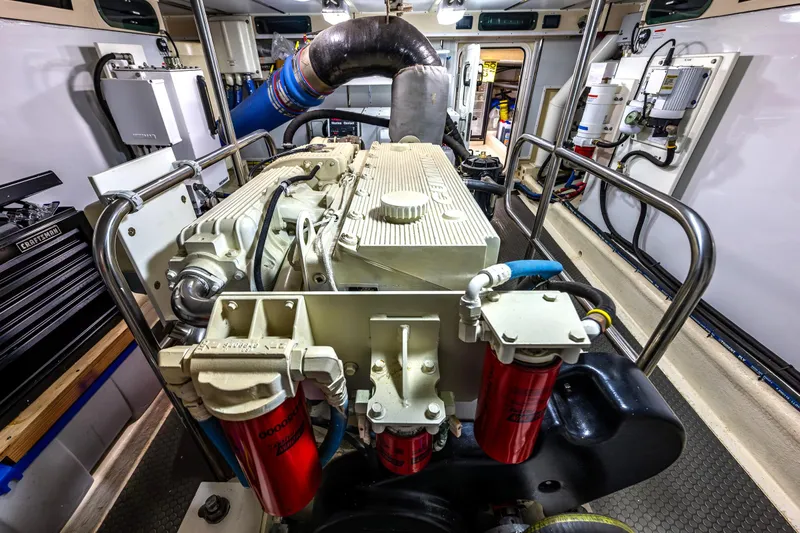 Speakeasy Yacht Photos Pics 