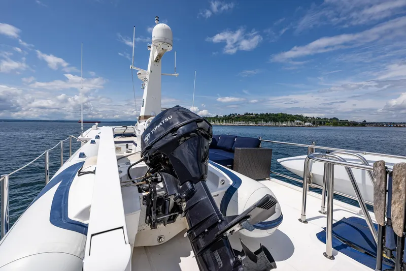 Speakeasy Yacht Photos Pics 