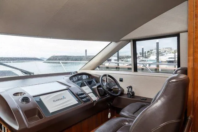 Stingray Yacht Photos Pics 