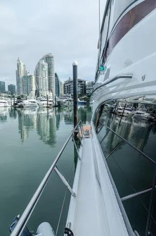 Stingray Yacht Photos Pics 