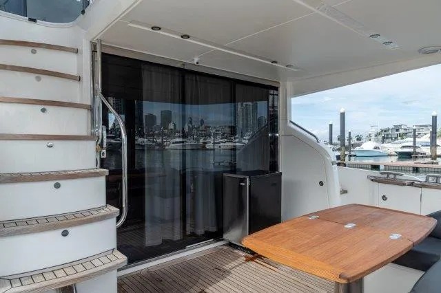 Stingray Yacht Photos Pics 