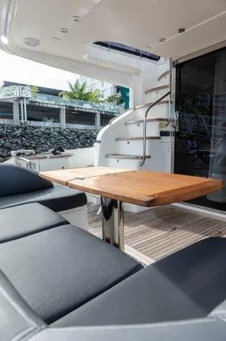 Stingray Yacht Photos Pics 