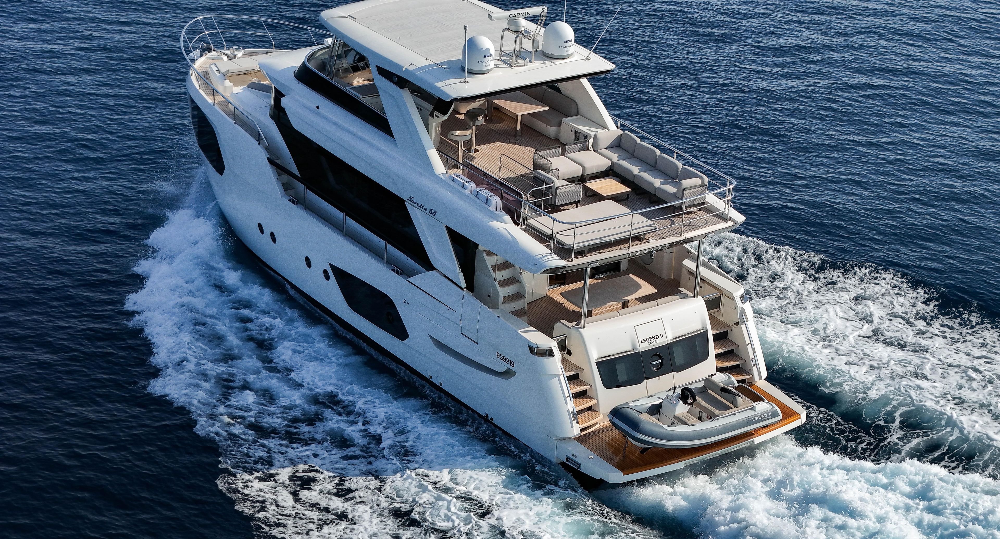 Yacht