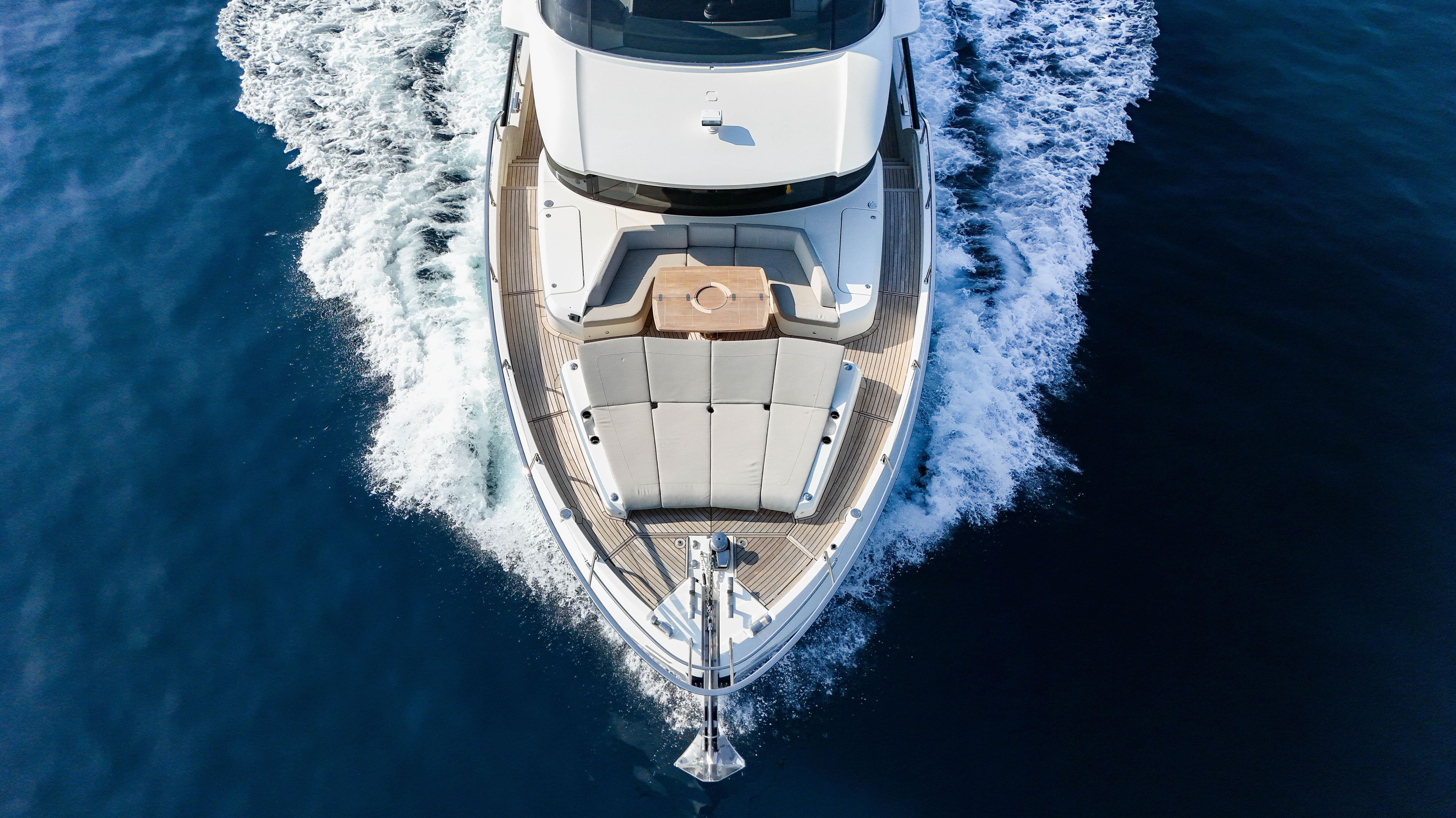 Yacht