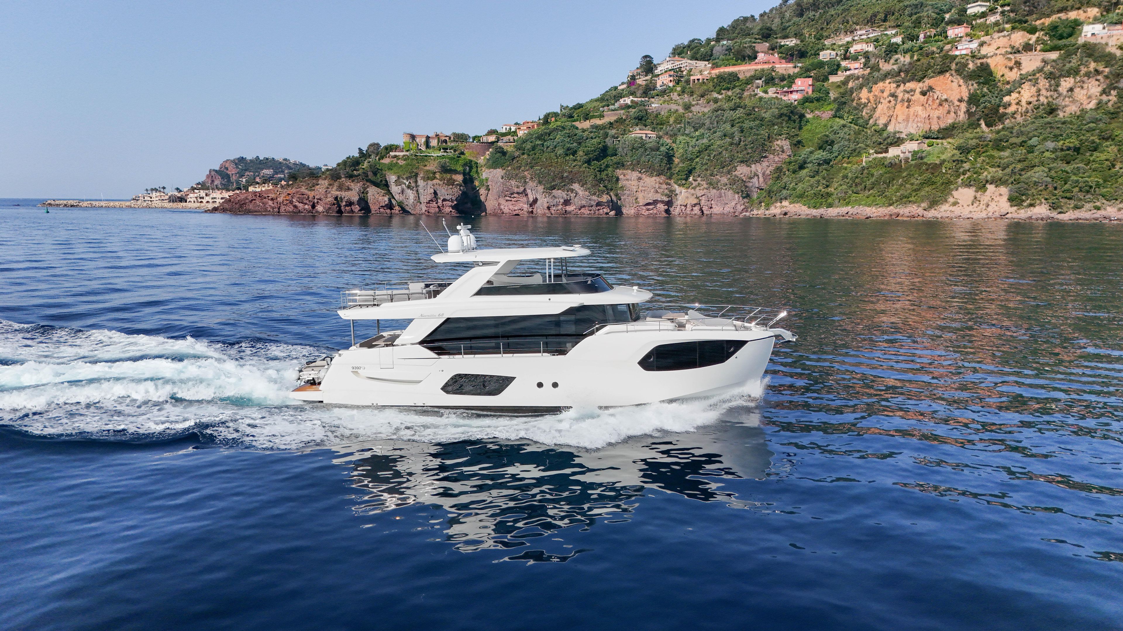 Yacht