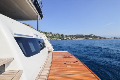 Yacht