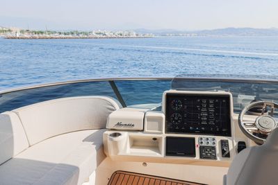 Yacht