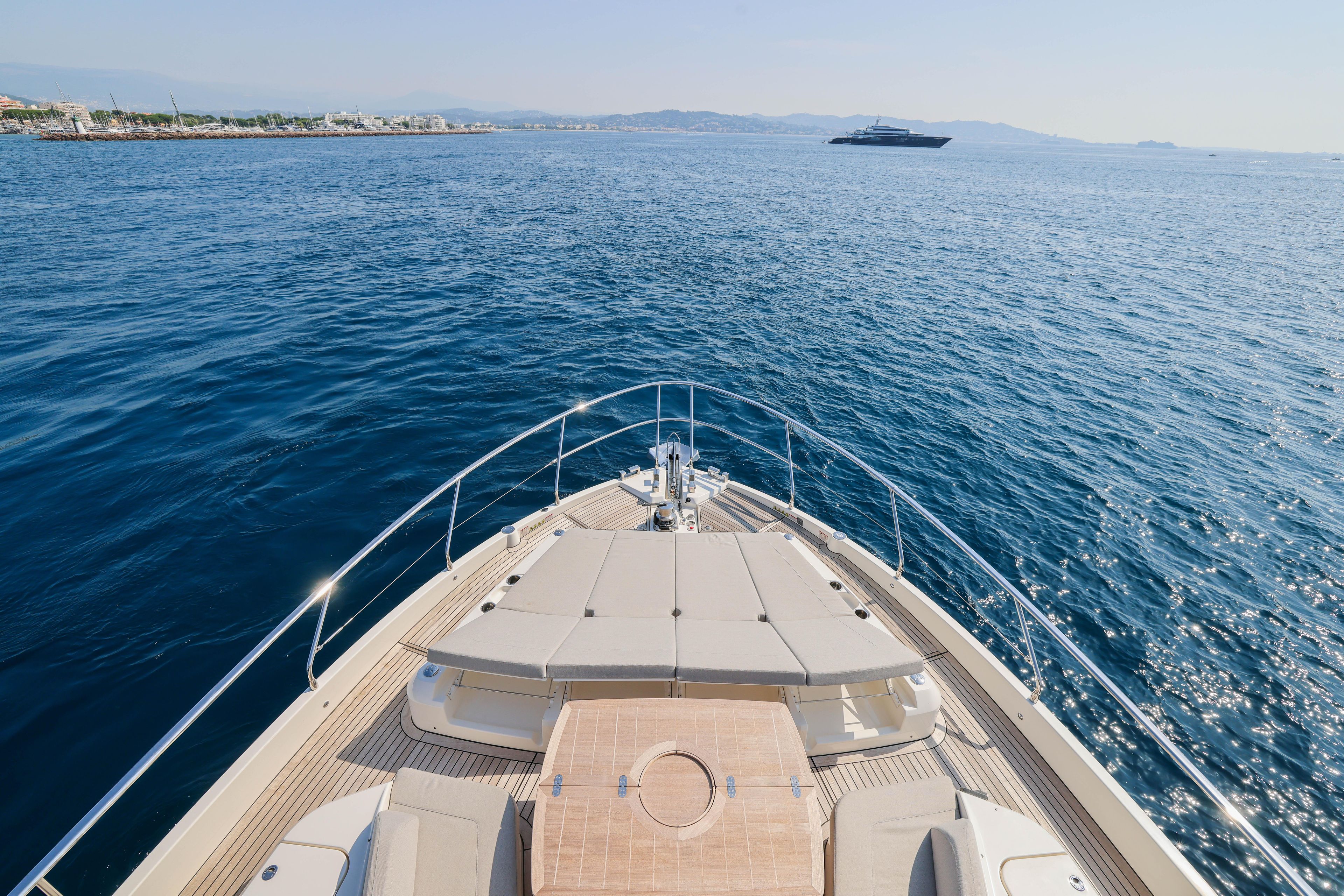 Yacht