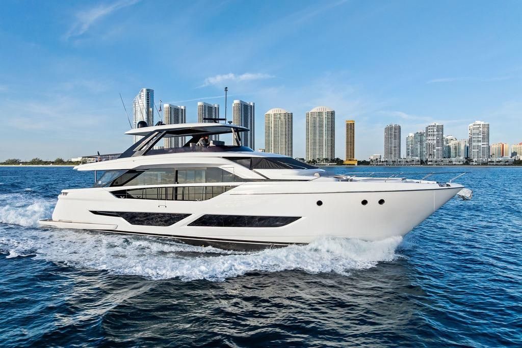 2023 Ferretti Yachts 88 