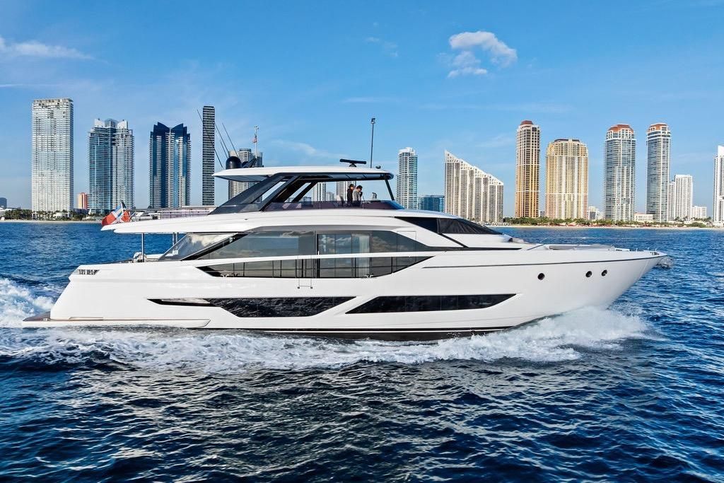 2023 Ferretti Yachts 88 
