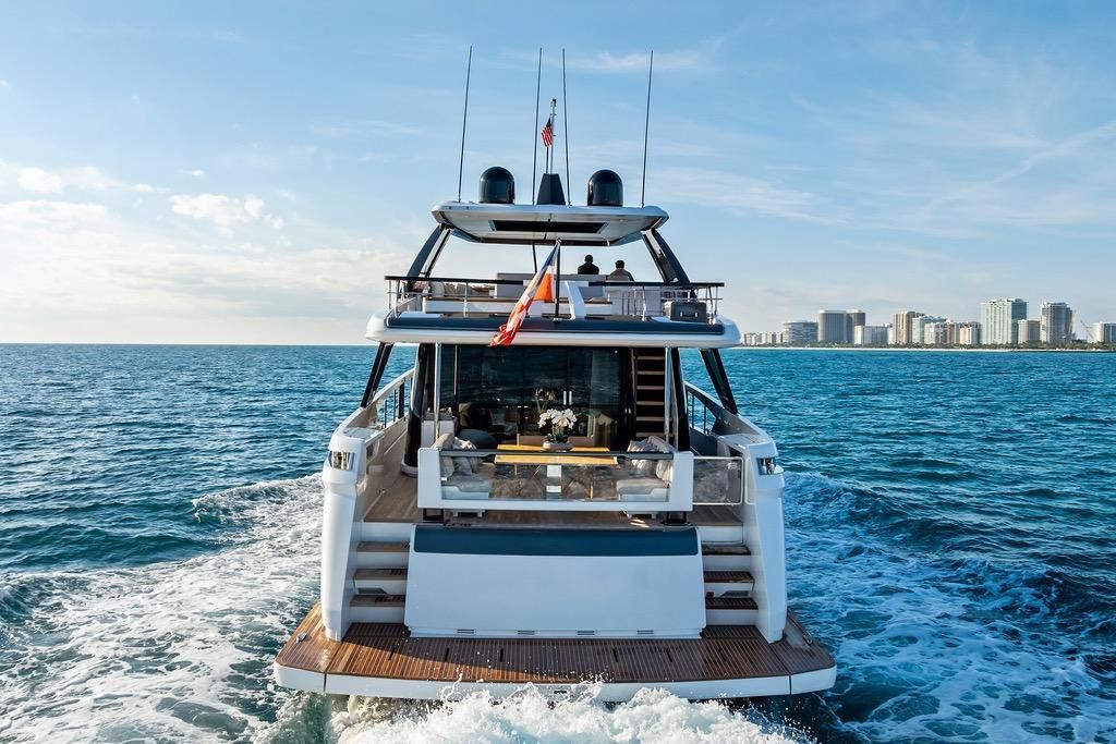 2023 Ferretti Yachts 88 