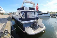 2004 Nimbus 380 Carisma