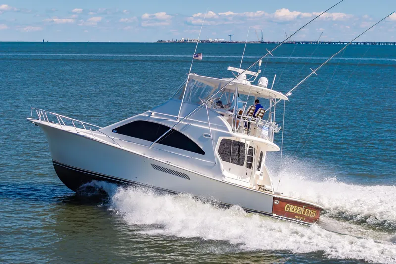 Green Eyes Yacht Photos Pics 