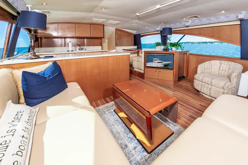 Green Eyes Yacht Photos Pics 