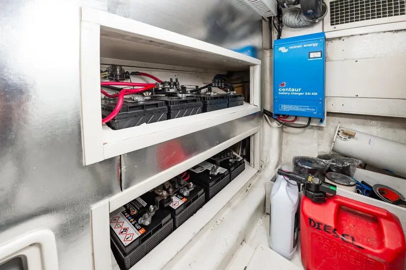 Green Eyes Yacht Photos Pics 