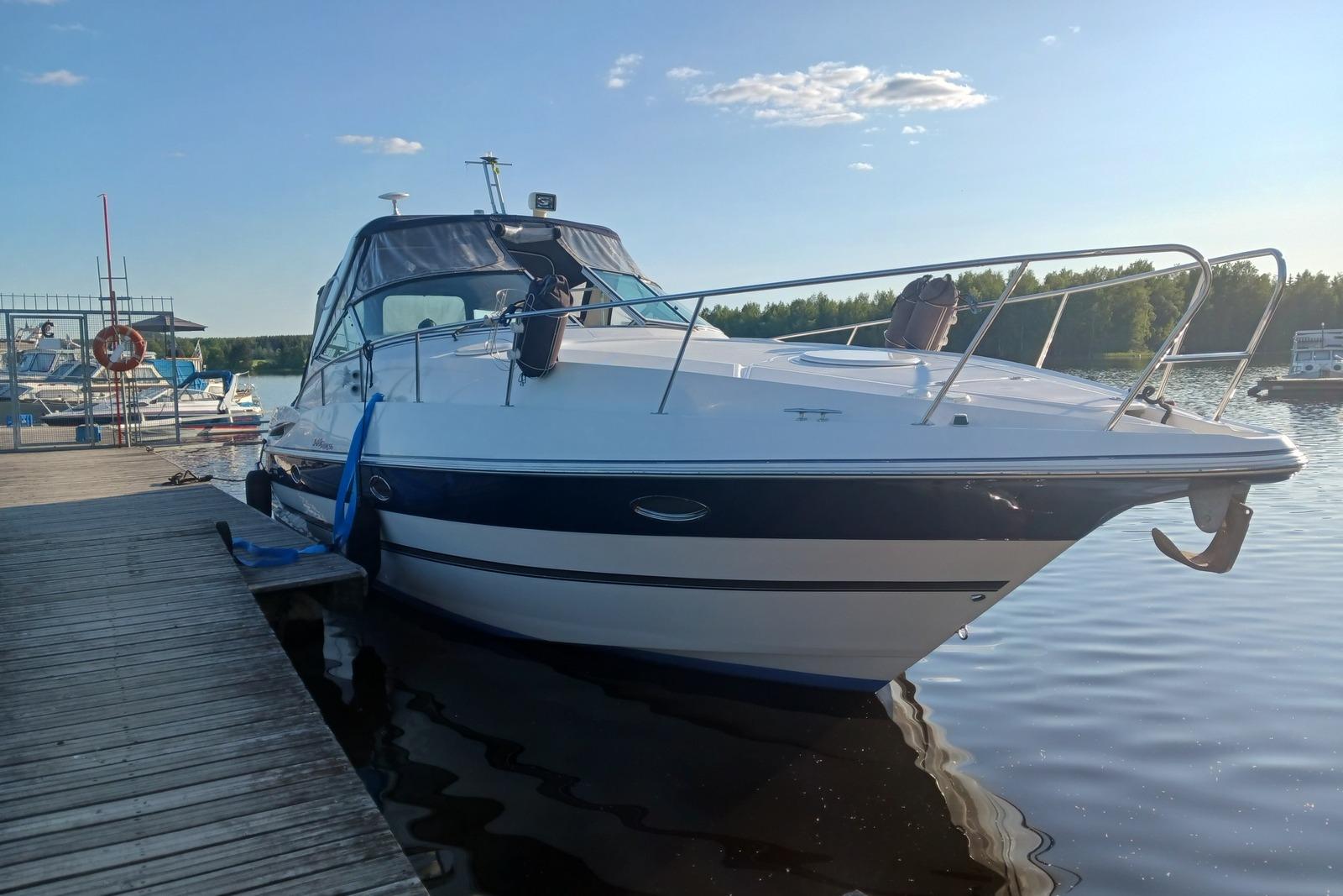 Cruisers Yachts 340 Express