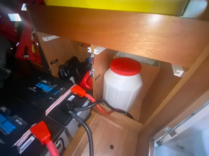 Layover Yacht Photos Pics 