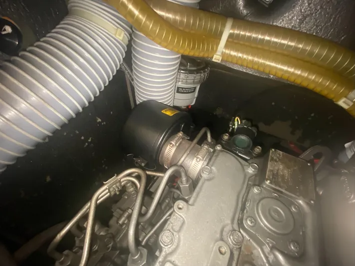 Layover Yacht Photos Pics 