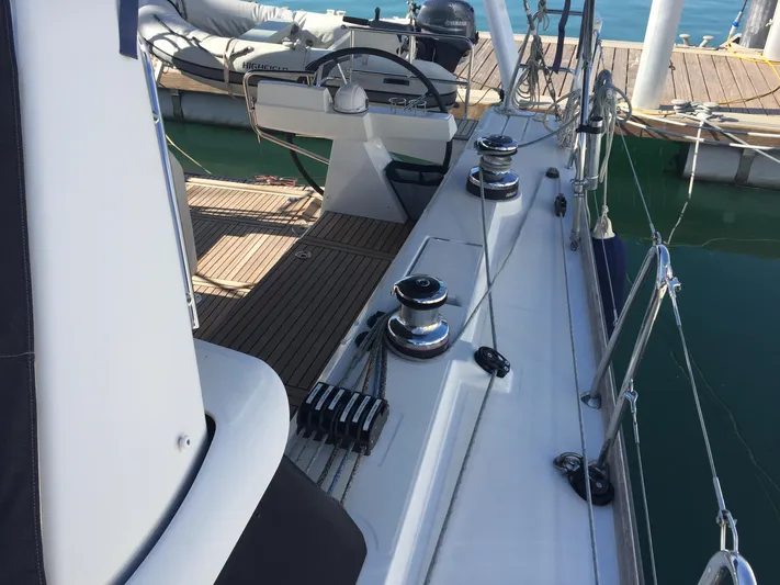 Splash Yacht Photos Pics 