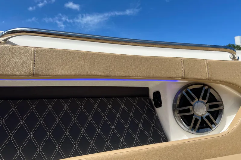 Helena Yacht Photos Pics 2020 Sea Ray 280 SLX boat interior with speaker and diamond-stitched upholstery.