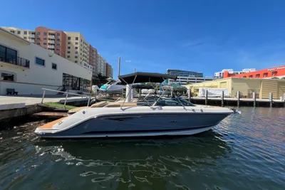 Sea Ray 280 SLX