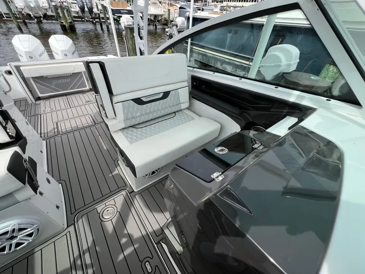 Blackfin Yacht Photos Pics 2023 Blackfin 272DC boat interior with sleek seating and modern design.