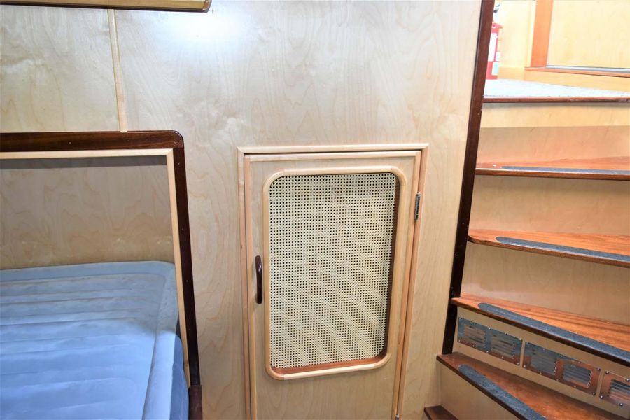 1978 Pluckebaum 68 House Boat