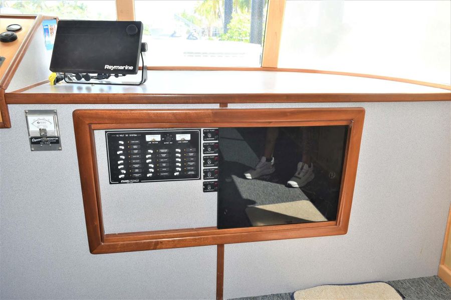 1978 Pluckebaum 68 House Boat
