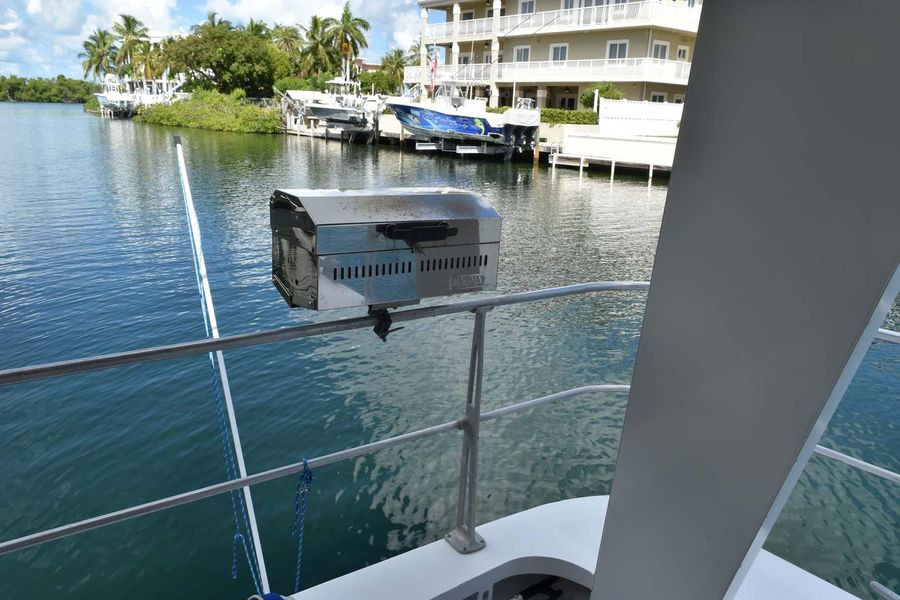 1978 Pluckebaum 68 House Boat