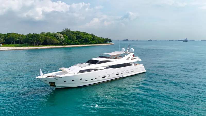 Eaglewings 3 Yacht Photos Pics 