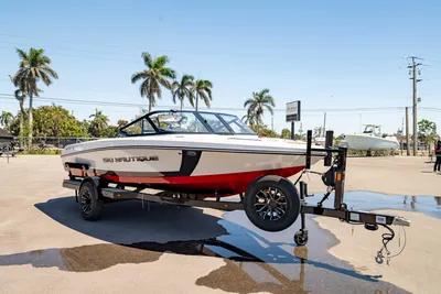 Nautique Ski 200