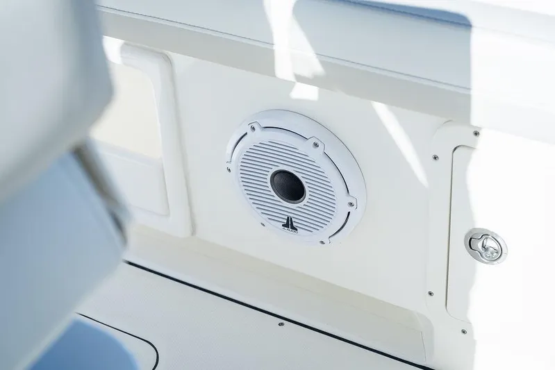  Yacht Photos Pics 2024 World Cat 295 CC boat interior speaker detail, showcasing sleek design.