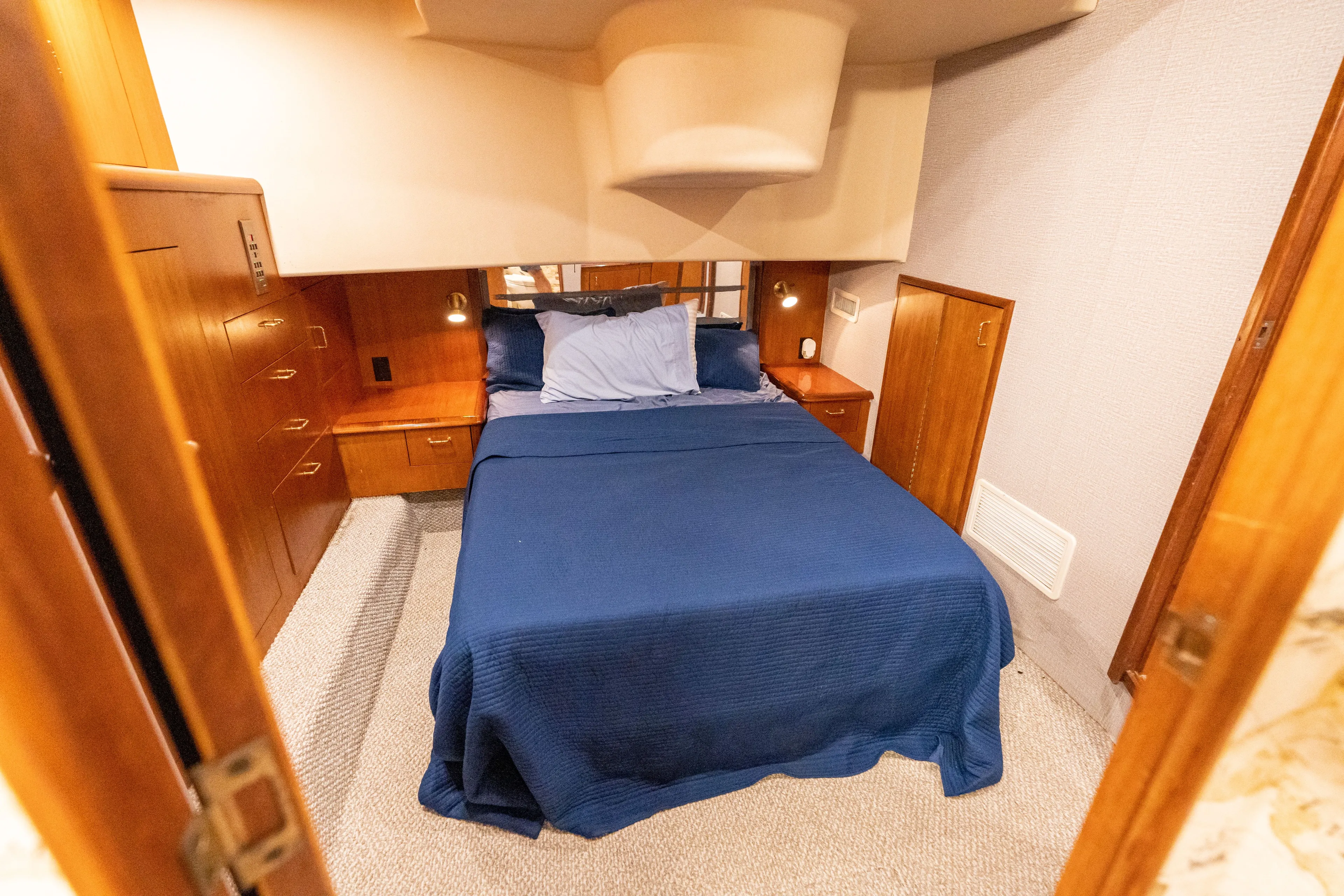 Monica Ann Yacht Photos Pics 