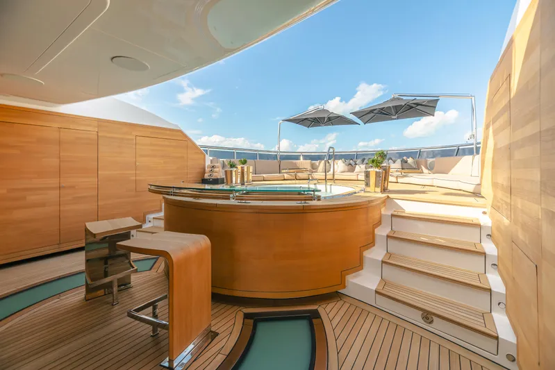 Sealion Yacht Photos Pics 