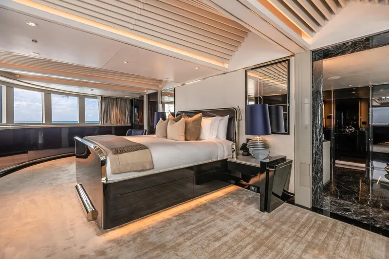 Sealion Yacht Photos Pics 