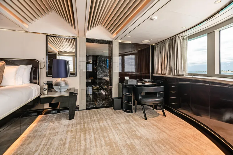 Sealion Yacht Photos Pics 