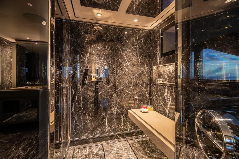 Sealion Yacht Photos Pics 