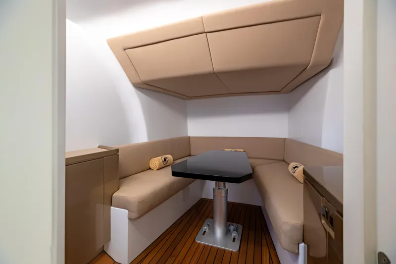 Sealion Yacht Photos Pics 