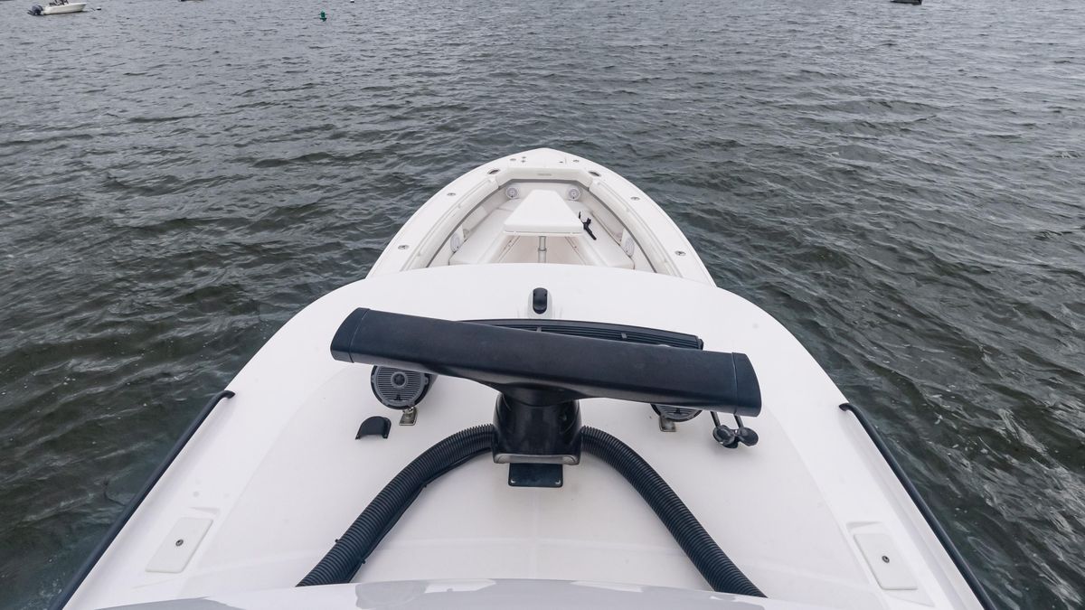 2017 Everglades 43 