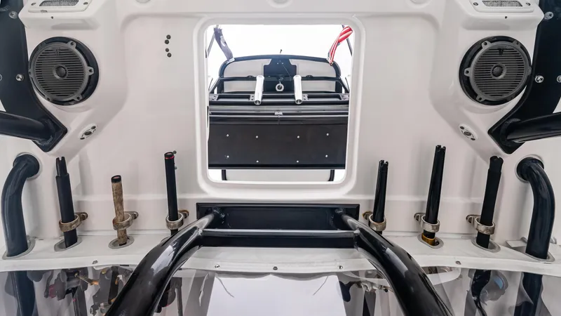  Yacht Photos Pics 2017 Everglades 435 CC boat interior with speakers and rod holders.