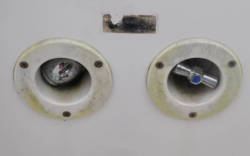 Canty Yacht Photos Pics J/42 - Canty - Cockpit - Shower