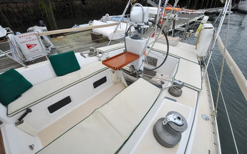 Canty Yacht Photos Pics J/42 - Canty - Cockpit