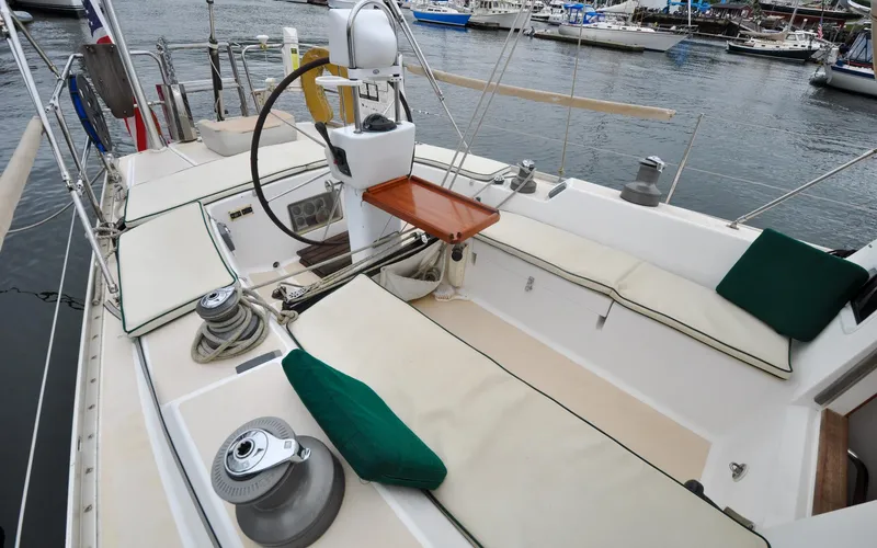 Canty Yacht Photos Pics J/42 - Canty - Cockpit