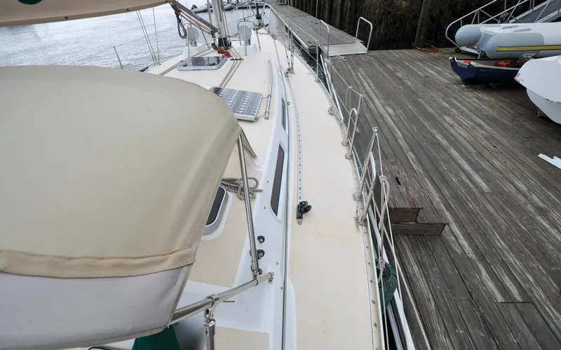 Canty Yacht Photos Pics J/42 - Canty - Weather Deck