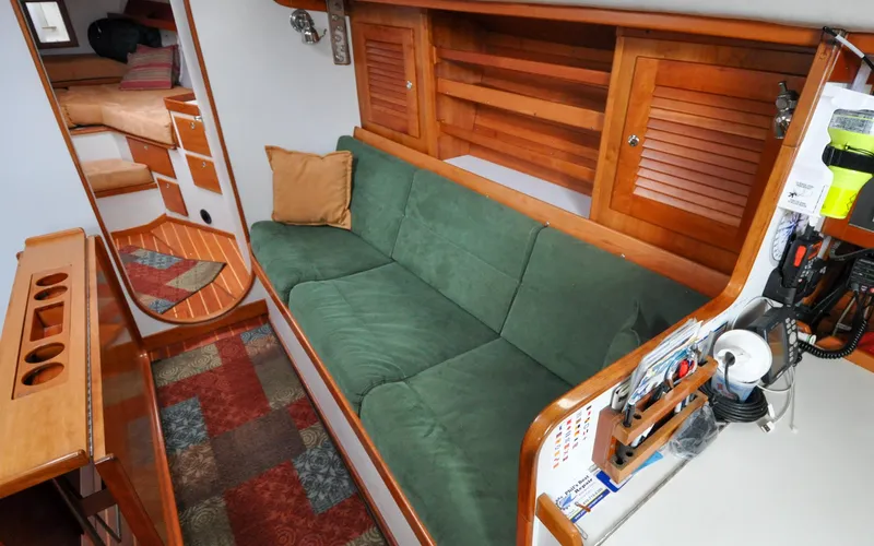 Canty Yacht Photos Pics J/42 - Canty - Salon