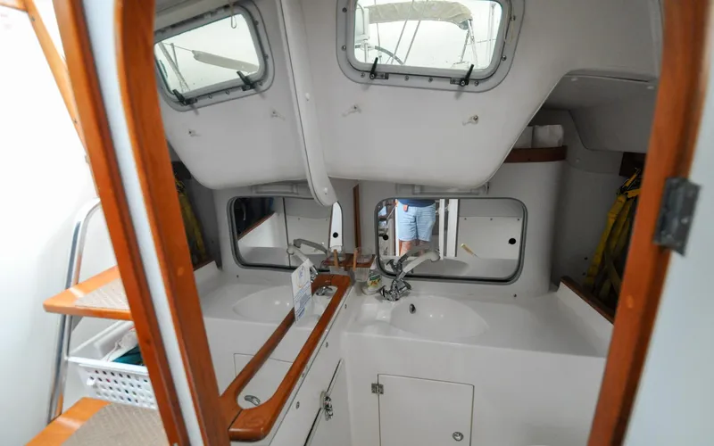 Canty Yacht Photos Pics J/42 - Canty - Aft Head - Mirror