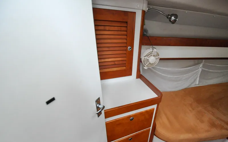 Canty Yacht Photos Pics - StorageJ/42 - Canty - Aft Cabin